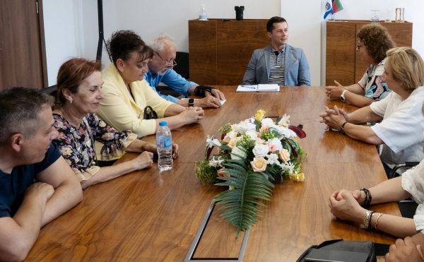 Чужденци ще учат задочно в базата на Пловдивския университет в Царево