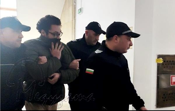 Георги Генджев, убил майка си, иска да се самоубие /видео/