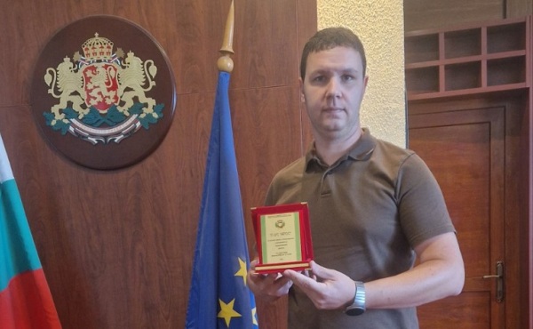 Отличиха директора на горското стопанство в Айтос