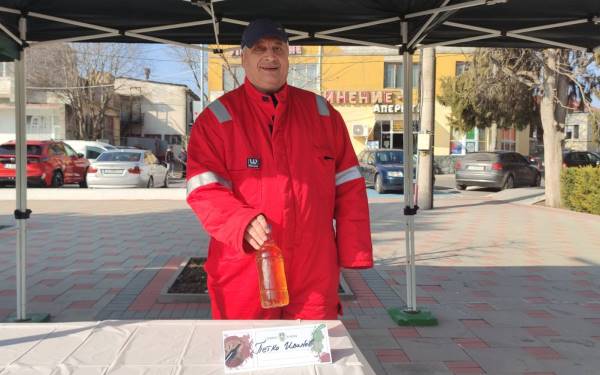 Как се прави оранжево вино?