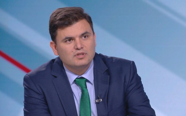 Богданов: Необлагаемият минимум намалява приходите в бюджета
