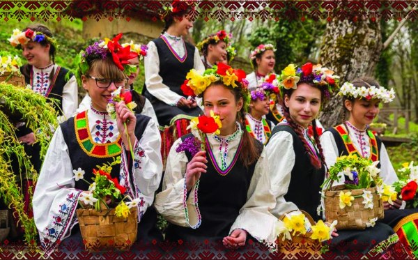 Лазарки ще огласят и изпъстрят Камено