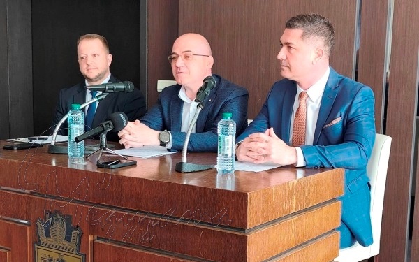 Илин Димитров: Губим туристи заради липсата на свързаност и достъпност