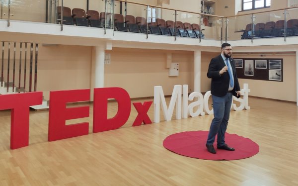 Ето какво се случва на TEDxMladost /снимки/ I