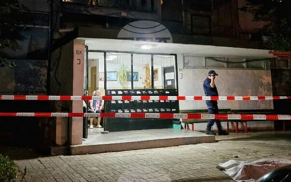 Детето на убитата жена: Скараха се и ме изоставиха