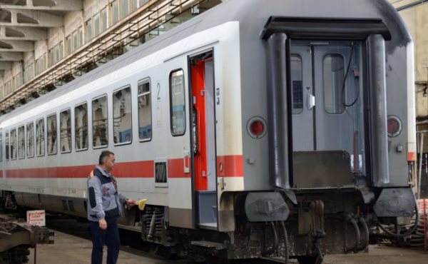 В Бургас: Пожар във влака от София