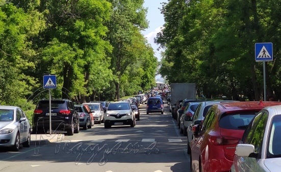 Запазват се цените на платеното паркиране в Бургас